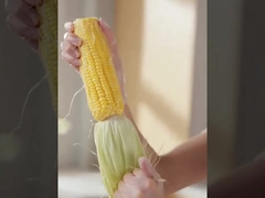 Luvas descartáveis industriais das luvas resistentes químicas da mão do PVC